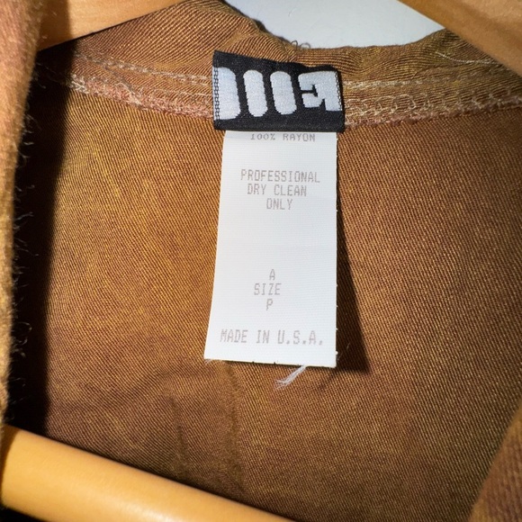 Vintage (with tags!) - Cache/Mixed Brand Brown Embellished Suede Set - Picture 4 of 11